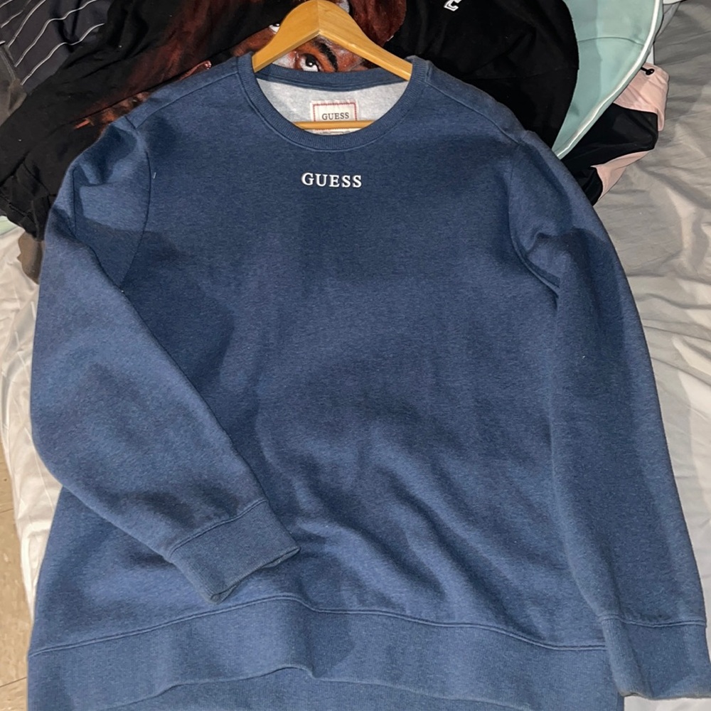 Men’s Guess Sweatshirt